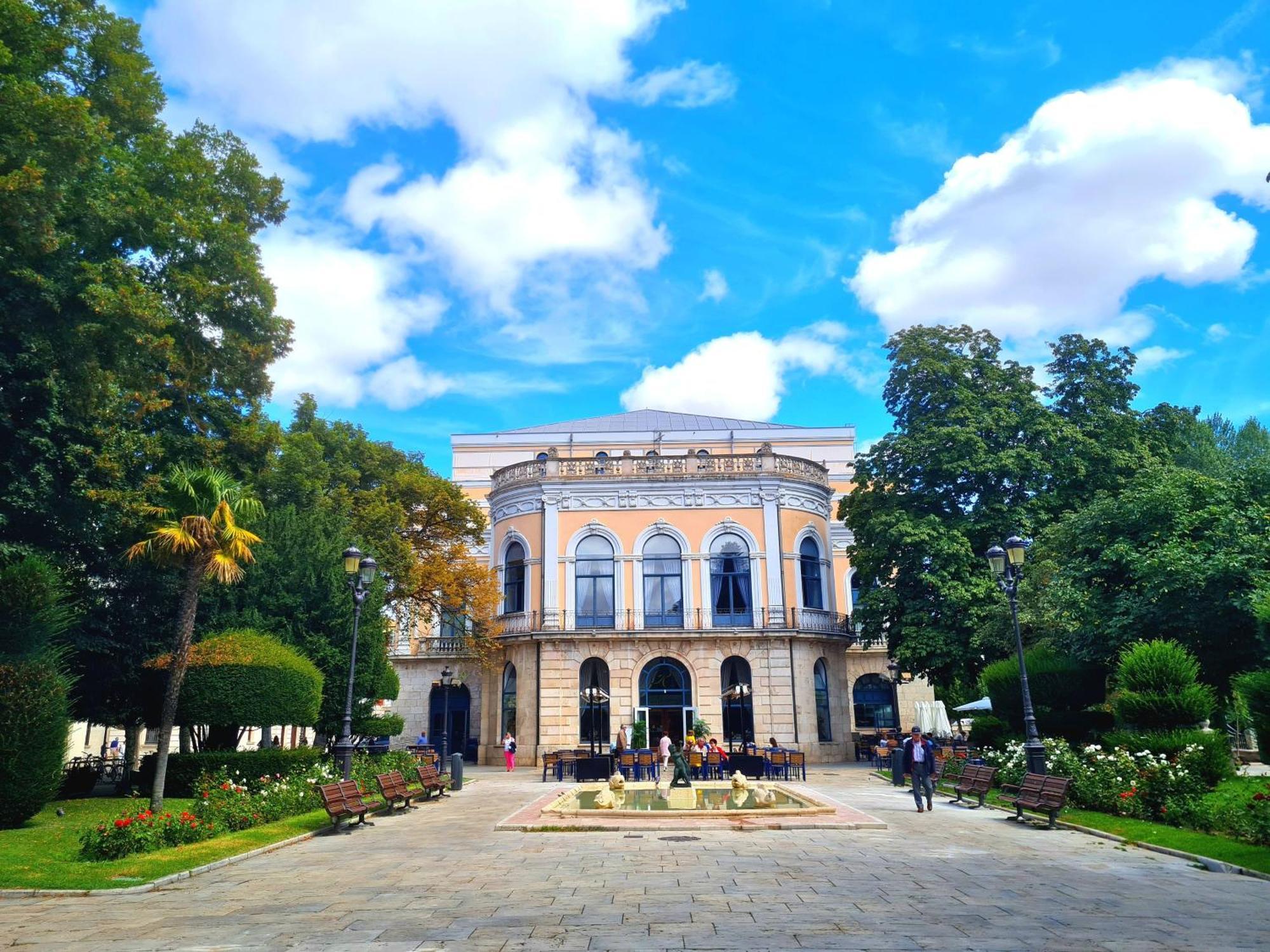 Urban Burgos Ξενοδοχείο Εξωτερικό φωτογραφία